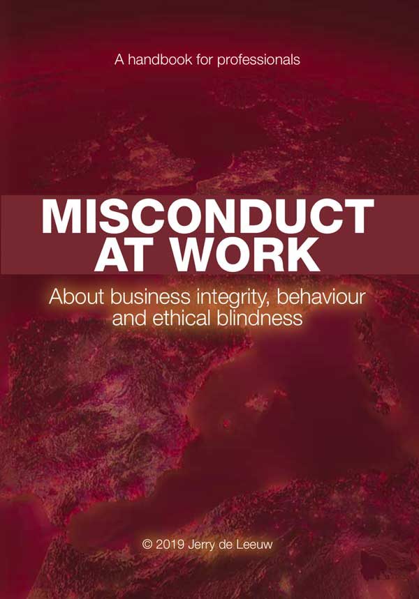 11-examples-of-misconduct-in-the-workplace-that-you-must-know